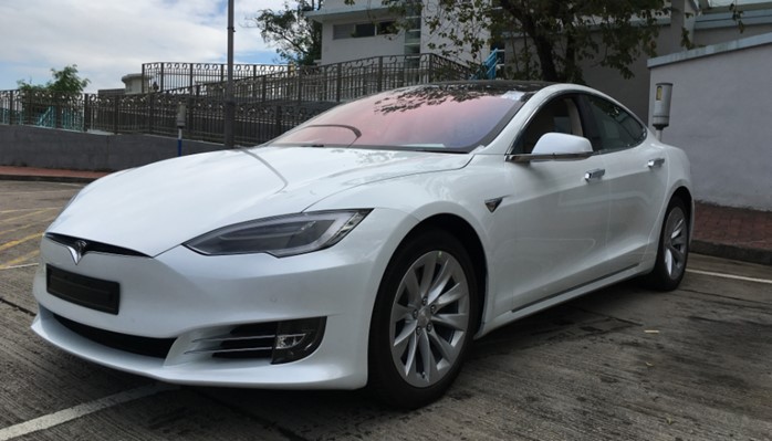 Tesla, Inc. - TESLA Model S & Model X 2017 - 2020 recall photo 1
